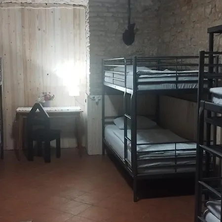 Alba Hostal