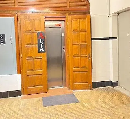Alba Hostal *