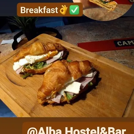 Alba Hostal
