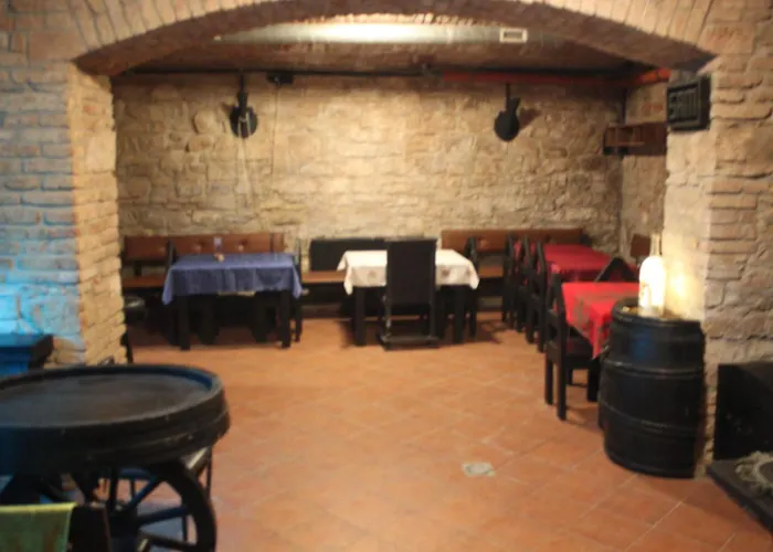Hostel Alba