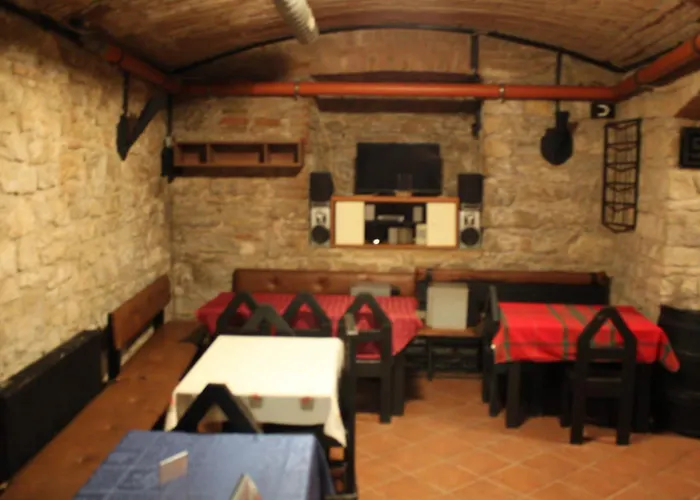 Alba ホステル プラハ