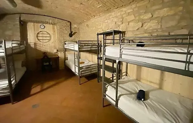 Hostal Alba *